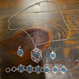 Turquoise Costume Jewelry Set